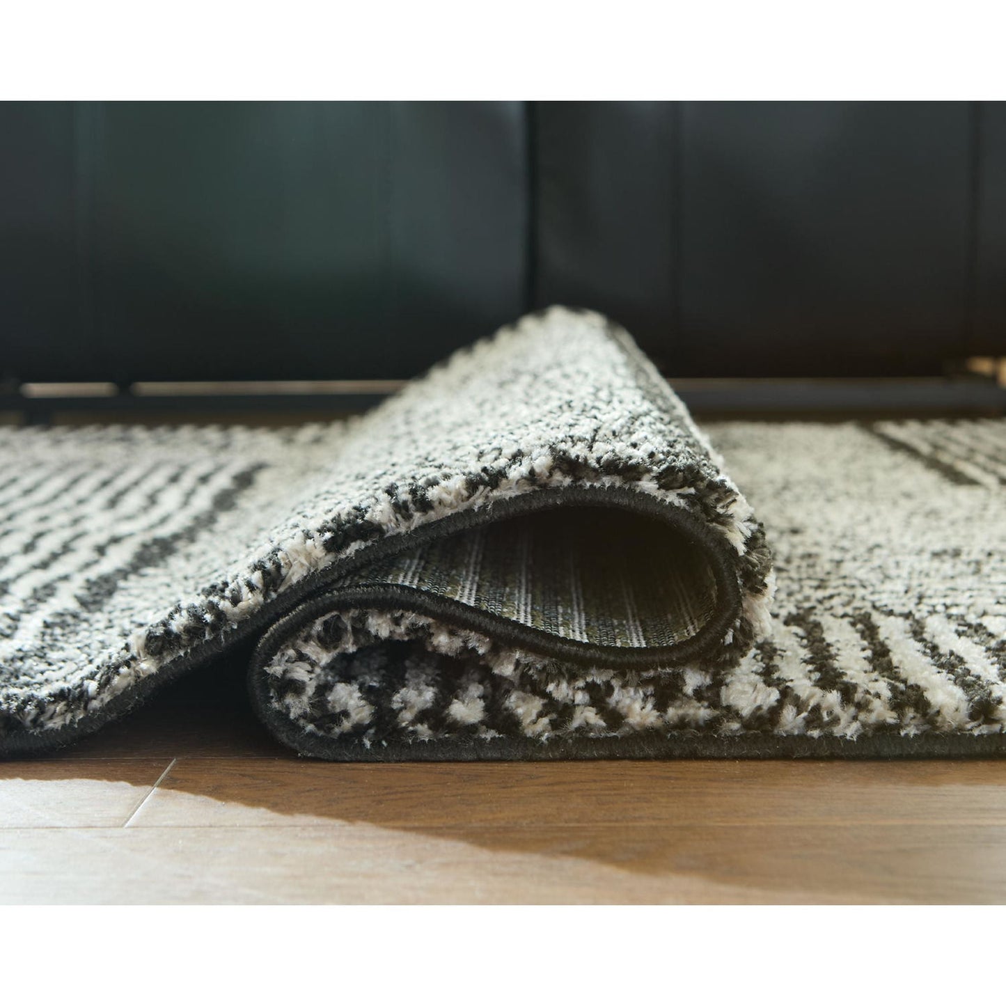 Tapis Kurtmen - 8'x10'