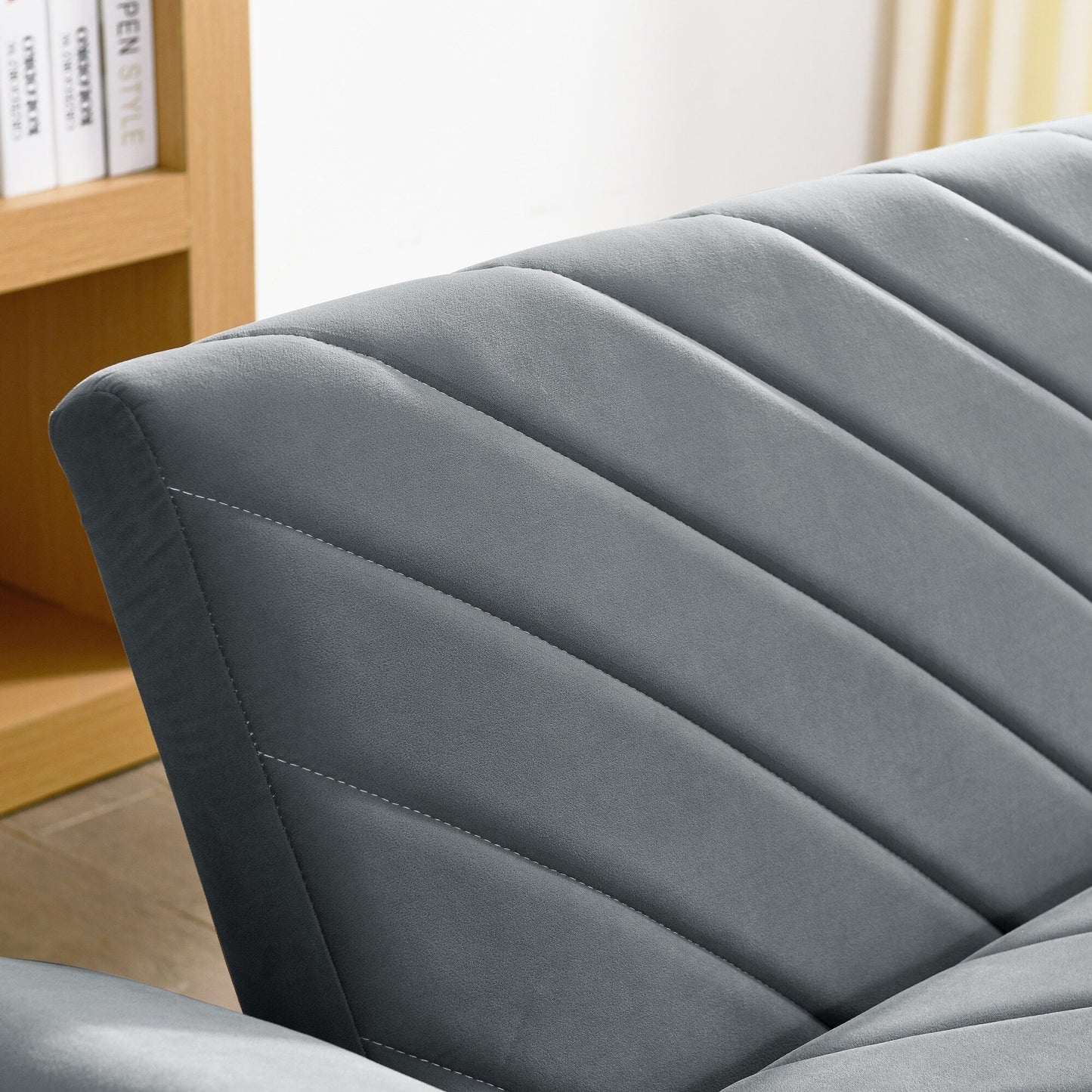 Canapé-lit futon convertible capitonné en velours gris 87 avec accoudoirs réglables pour le salon